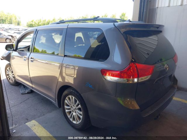 5TDYK3DCXES458510 Toyota Sienna Xle V6 8 Passenger