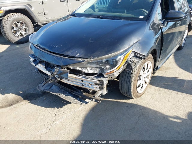 Toyota COROLLA LE 2020 5YFEPRAE3LP031415 Image 6