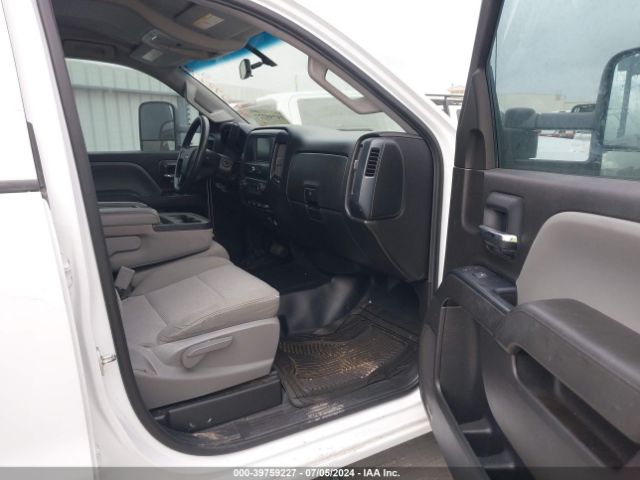 1GC2CUEG4JZ215410 Chevrolet Silverado 2500hd Wt