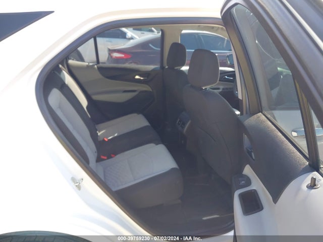 Chevrolet EQUINOX LS 2018 2GNAXREV3J6263477 Image 8