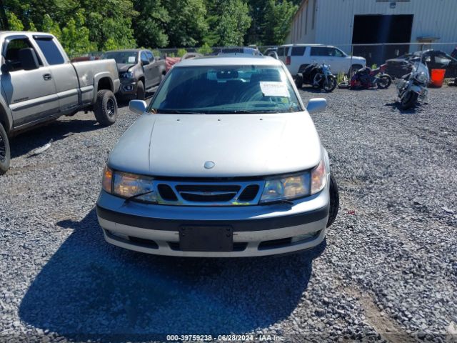 2001 SAAB 9-5 YS3EF58Z413046203 Photo 5