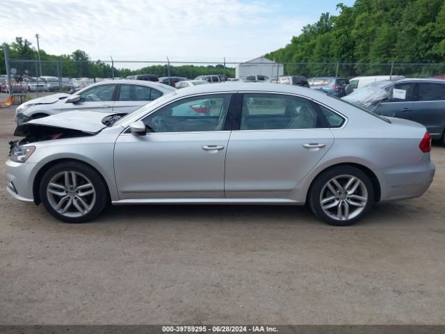 1VWAT7A38GC052298 Volkswagen Passat 1.8t S