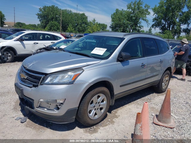 Chevrolet Traverse Ls 2015 1GNKVFED7FJ134829 Image 2