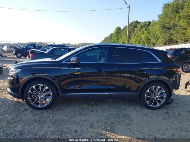 2LMPJ8K94PBL17231 Lincoln Nautilus Reserve