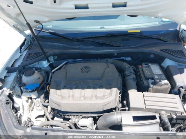 1VWAA7A38JC043386 Volkswagen Passat 2.0t R-line/2.0t S