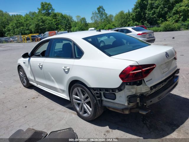 1VWAA7A38JC043386 Volkswagen Passat 2.0t R-line/2.0t S