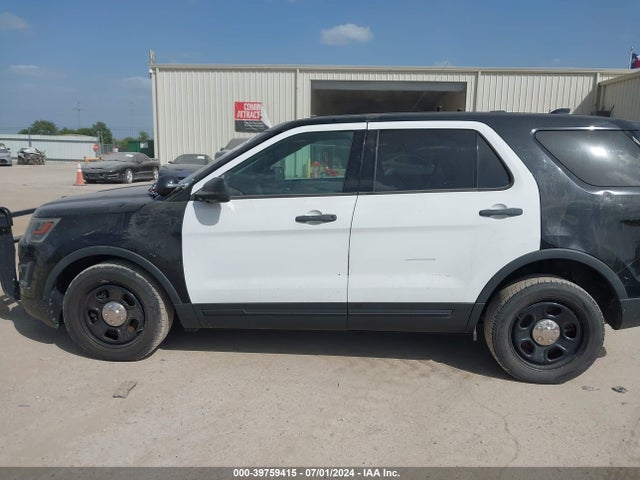 Ford Utility Police Interceptor 2017 1FM5K8AT4HGD93619 Image 14