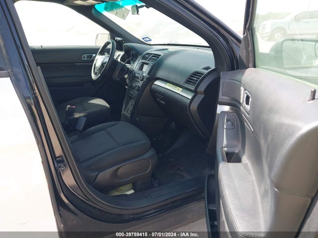 Ford Utility Police Interceptor 2017 1FM5K8AT4HGD93619 Image 5