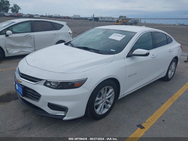 Chevrolet MALIBU LT 2018 1G1ZD5ST3JF244488 Image 2