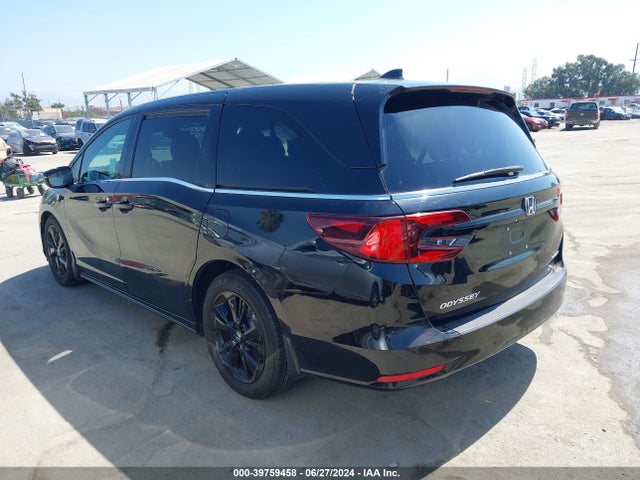 Honda Odyssey Sport 2023 5FNRL6H76PB042817 Image 3