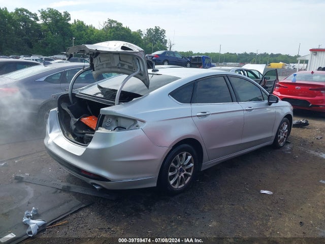 Ford FUSION S 2017 3FA6P0G7XHR212575 Image 4