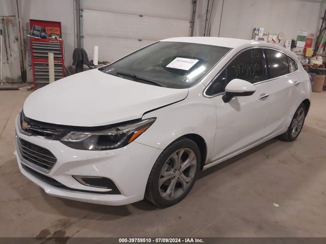 Chevrolet Cruze Premier Auto 2018 3G1BF6SM3JS601626 Image 2