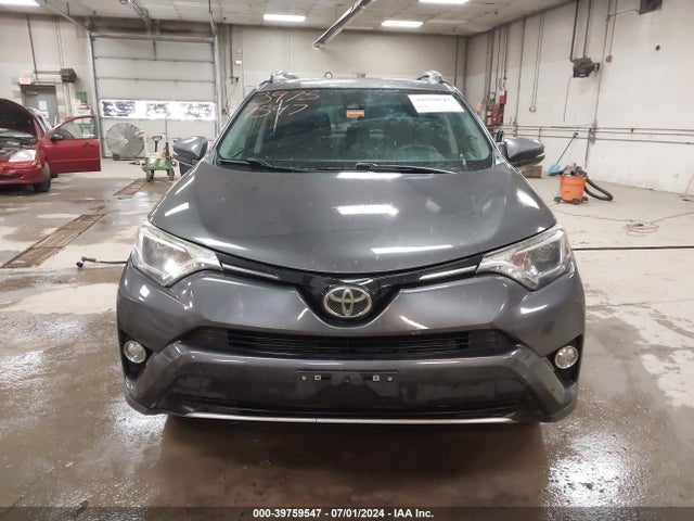 Toyota Rav4 Xle 2017 JTMRFREV4HJ165389 Image 12