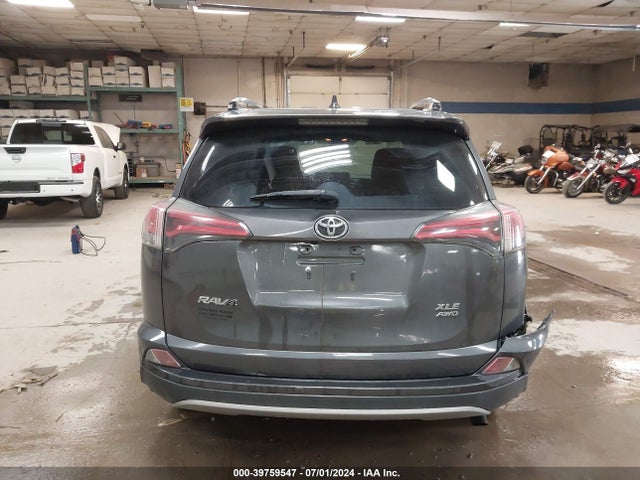 Toyota Rav4 Xle 2017 JTMRFREV4HJ165389 Image 16