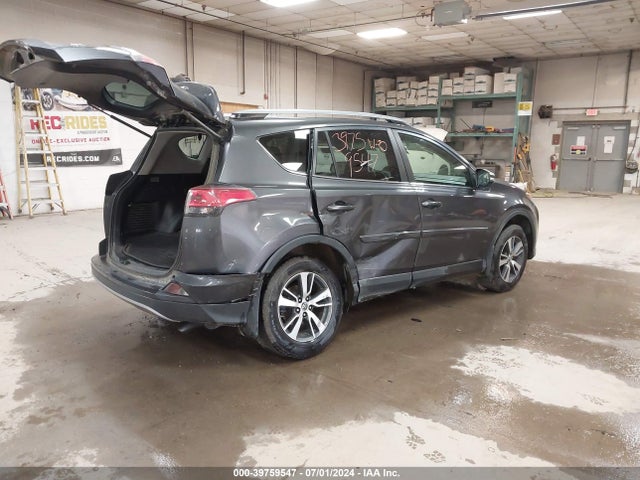Toyota Rav4 Xle 2017 JTMRFREV4HJ165389 Image 4