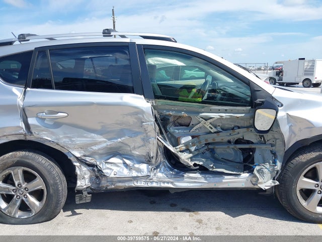 Toyota Rav4 Xle 2015 JTMWFREV0FD069676 Image 13