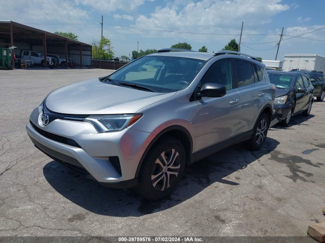 Toyota RAV4 LE 2016 2T3ZFREV4GW244643 Image 2