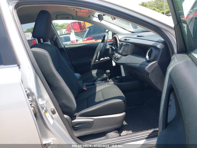 Toyota RAV4 LE 2016 2T3ZFREV4GW244643 Image 5