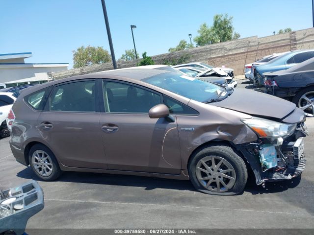 JTDZN3EU3FJ022048 Toyota Prius V Three