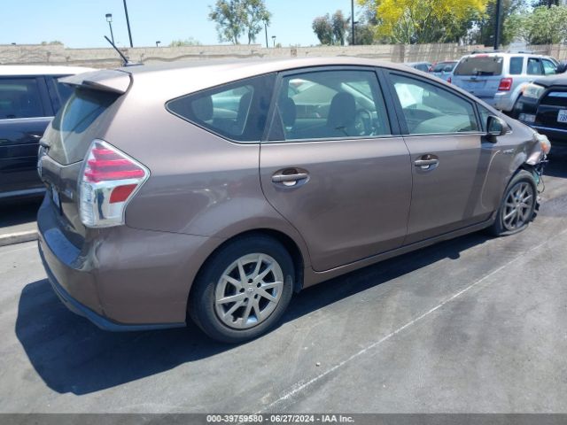 JTDZN3EU3FJ022048 Toyota Prius V Three