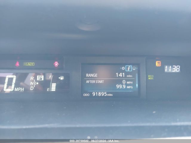 JTDZN3EU3FJ022048 Toyota Prius V Three