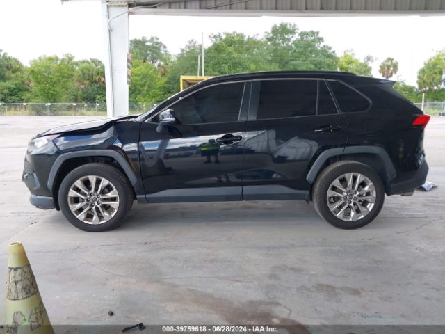 JTMC1RFV2KD028198 Toyota Rav4 Xle Premium