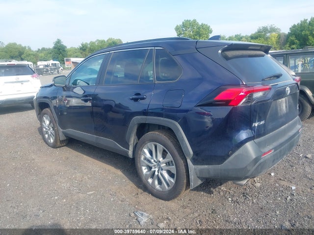 Toyota Rav4 Xle Premium 2023 2T3A1RFV5PW392889 Image 3