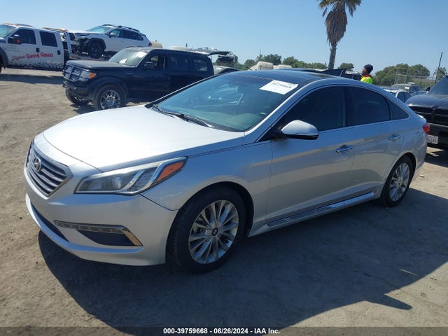 Hyundai Sonata Limited 2015 5NPE34AF9FH177911 Image 2
