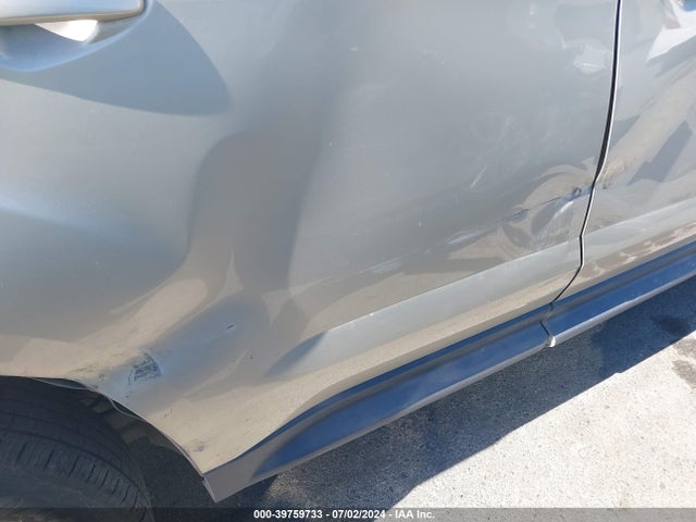 Chevrolet EQUINOX LS 2015 1GNFLEEK3FZ127930 Image 18