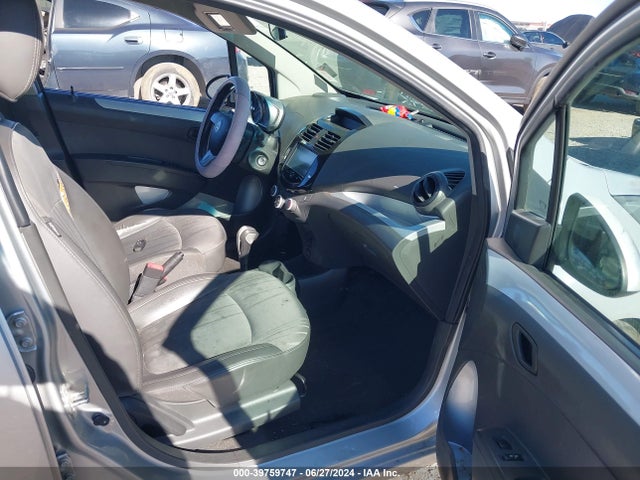 Chevrolet Spark 1lt Auto 2014 KL8CD6S99EC515559 Image 5