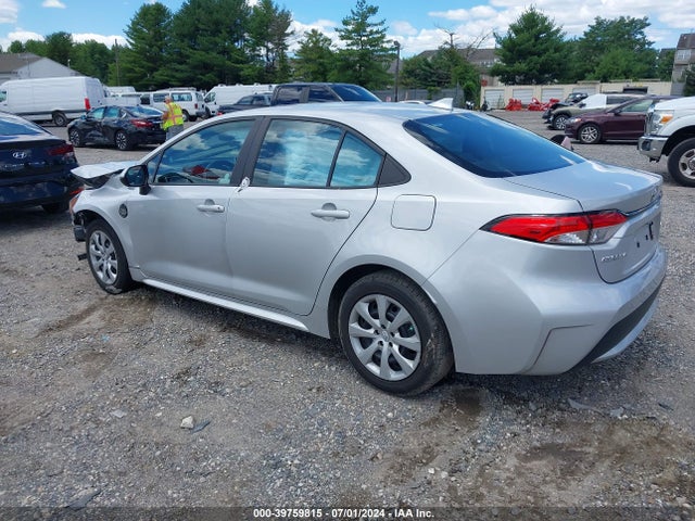 Toyota COROLLA LE 2021 5YFEPMAE7MP232741 Image 3