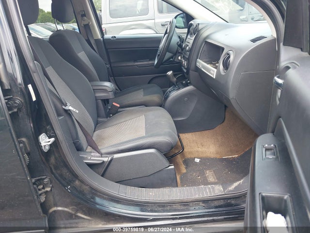 1C4NJCBA9ED772149 Jeep Compass Sport