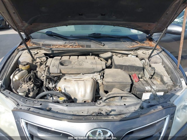 39759830 :رقم المزاد ، 4T4BF3EK4BR144554 vin ، 2011 Toyota Camry Le مزاد بيع
