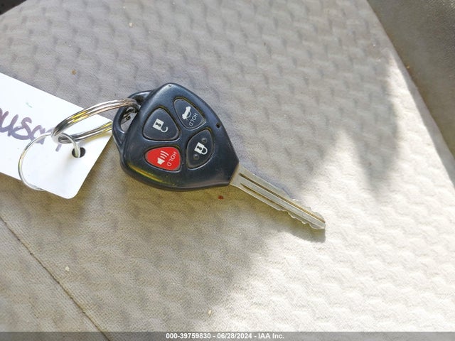 39759830 :رقم المزاد ، 4T4BF3EK4BR144554 vin ، 2011 Toyota Camry Le مزاد بيع