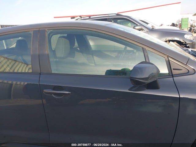 Toyota COROLLA LE 2024 5YFB4MDE3RP101384 Image 13