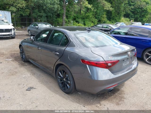 ZARFANBN0N7656913 Alfa Romeo Giulia Ti Awd
