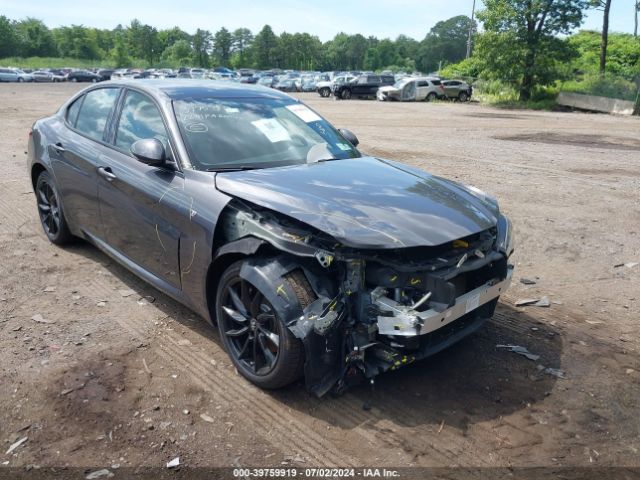 ZARFANBN0N7656913 Alfa Romeo Giulia Ti Awd