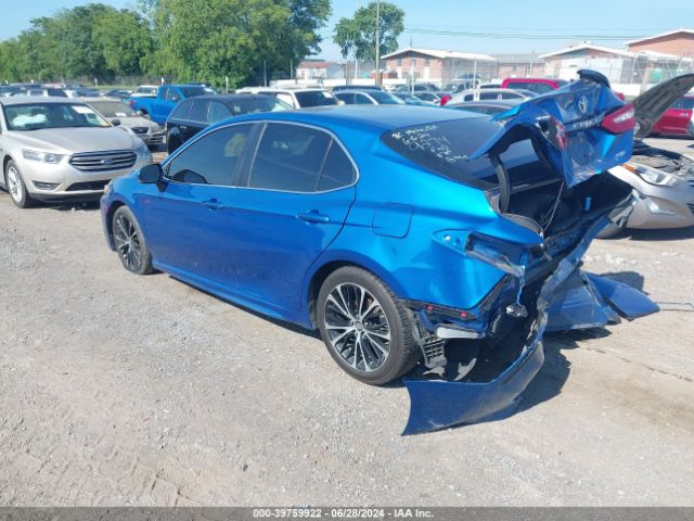 2018 TOYOTA CAMRY 4T1B11HK5JU029274 Photo 2