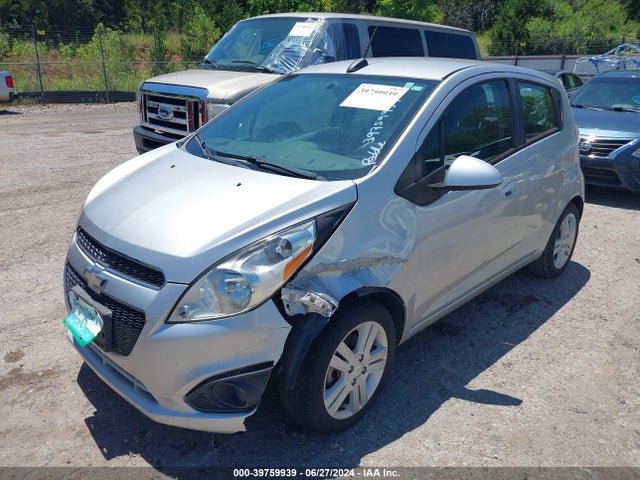 Chevrolet Spark Ls Cvt 2015 KL8CB6S97FC745737 Image 2