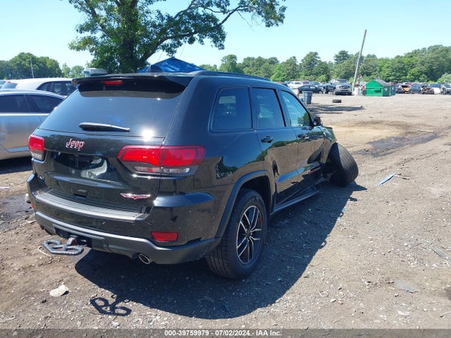 1C4RJFLG2KC620009 Jeep Grand Cherokee Trailhawk 4x4