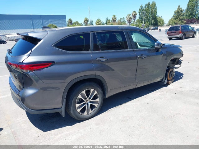 Toyota Highlander Xle 2023 5TDKDRBH6PS006171 Image 4