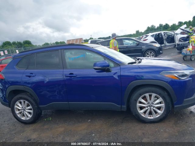 7MUCAAAG6NV033686 Toyota Corolla Cross Le