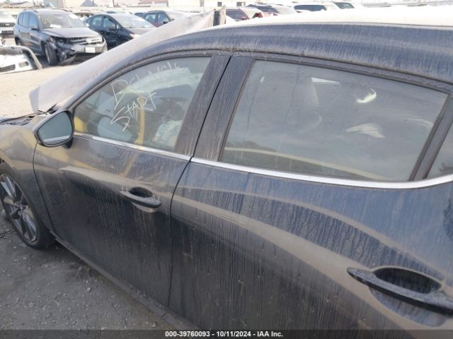 JM1BPAKLXM1313915 Mazda Mazda3 Select
