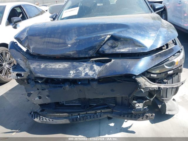 JM1BPAKLXM1313915 Mazda Mazda3 Select