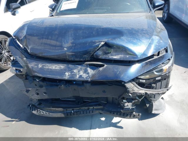 JM1BPAKLXM1313915 Mazda Mazda3 Select