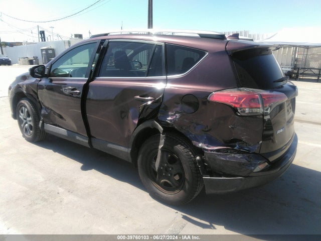 Toyota RAV4 LE 2018 2T3ZFREV5JW419179 Image 3