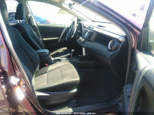 Toyota RAV4 LE 2018 2T3ZFREV5JW419179 Image 5