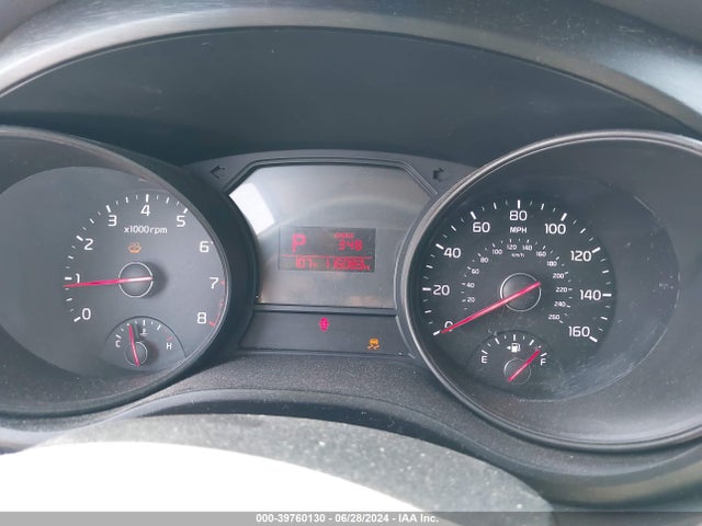 KIA SEDONA LX 2017 KNDMB5C13H6224871 Image 7