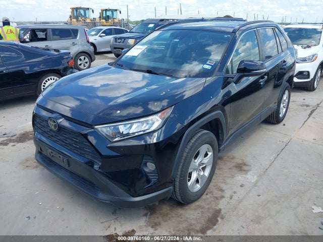 Toyota Rav4 Xle 2019 JTMW1RFV7KD506211 Image 2
