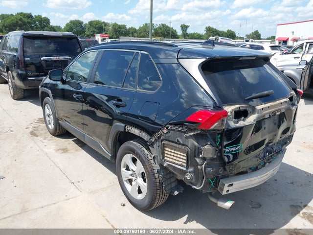 Toyota Rav4 Xle 2019 JTMW1RFV7KD506211 Image 3